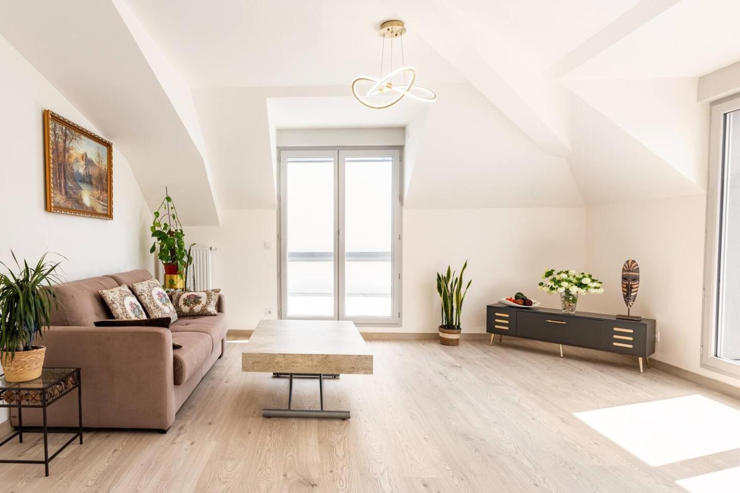 Le Petit Roof Top Вільбон-сюр-Іветт Екстер'єр фото